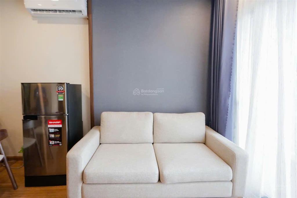 Trung tâm hạ cho thuê căn hộ chung cư tầng 5, view thành phố tòa s1 the shapphire hạ long.