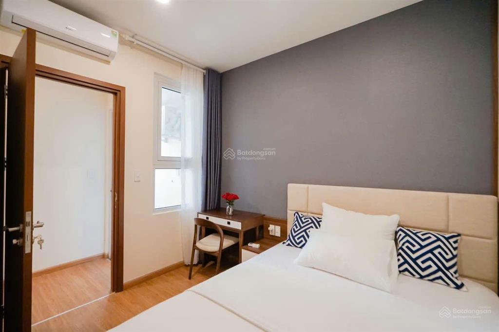 Trung tâm hạ cho thuê căn hộ chung cư tầng 5, view thành phố tòa s1 the shapphire hạ long.