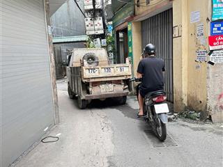 Bán nhà sau bến xe my đình ô tô kinh doanh 6 ngủ 35m giá 7 tỷ.