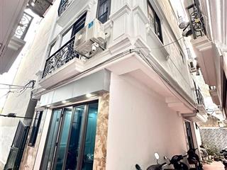 Bán nhà xuân phương nhà mới lô góc sát ô tô 35m2 5 tầng full nội thất giá hơn 5 tỷ.