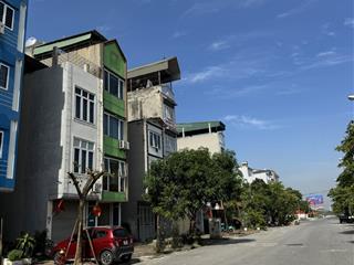 Hàng siêu hiếm, bán lô đất 34,2m2 mặt đường 22m tại khu tđc trâu quỳ, gia lâm.