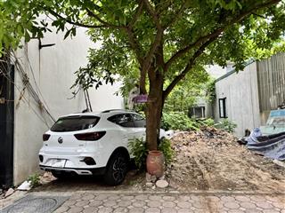 Bán lô đất 122,5m2 tại khu tái định cư cổ bi, đường ô tô tránh, khổ đẹp, giá tốt.