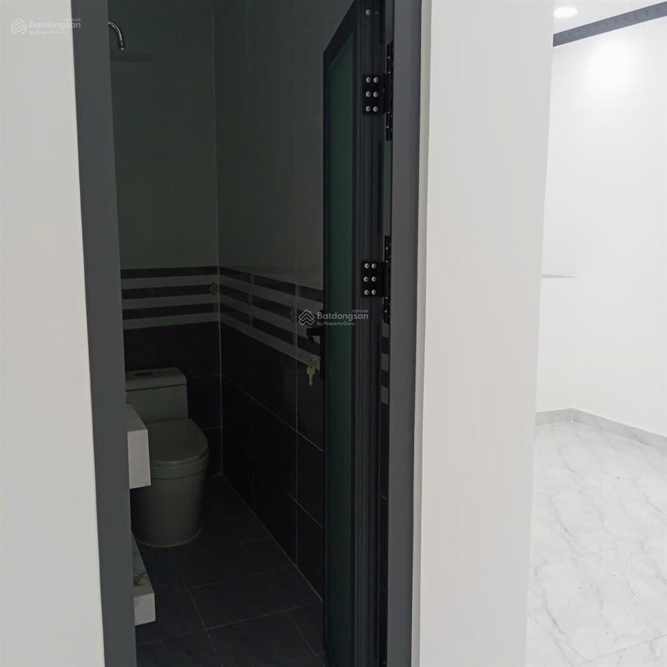 Nhà đẹp hẻm rộng 1 trệt 1 lửng 1 lầu, 4pn, hẻm thông, giá 5.98 tỷ, mai hắc đế chính chủ