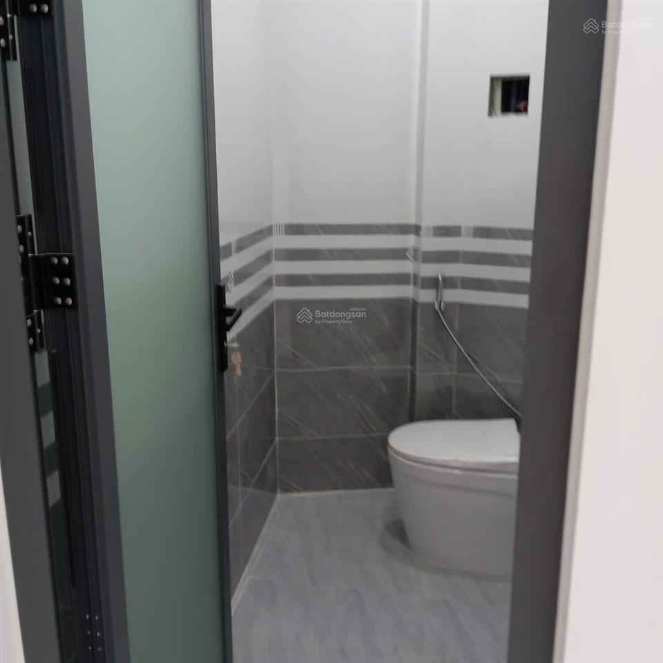 Nhà đẹp hẻm rộng 1 trệt 1 lửng 1 lầu, 4pn, hẻm thông, giá 5.98 tỷ, mai hắc đế chính chủ