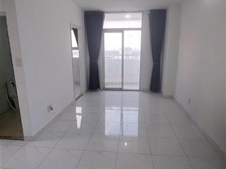 Chính chủ bán nhanh căn hộ 2pn chung cư sen hồng block c, sổ sẳn