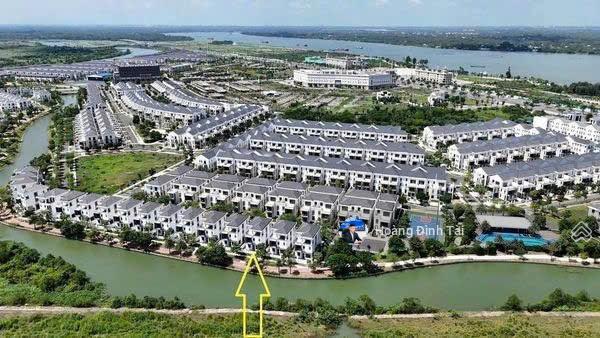 Chuyên giỏ hàng biệt thự aqua city giá từ 9.9 tỷ,  0973 034 ***  tài aquaman (pkd novaland)