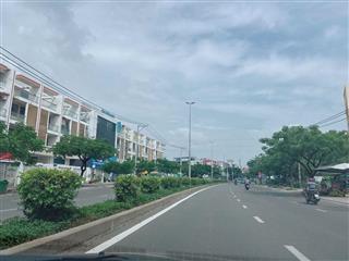 Tôi cần bán nền đất Nhà Phố mặt tiền Phạm Hùng thuộc KDC T30 Bình Hưng - Bình Chánh