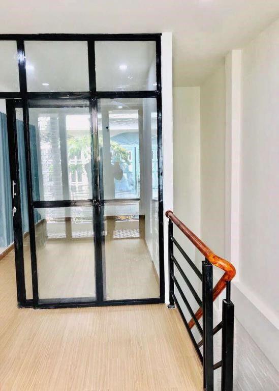 Khu nhà phố thương gia VSIP3 - 1t2l giá 2 tỷ 4