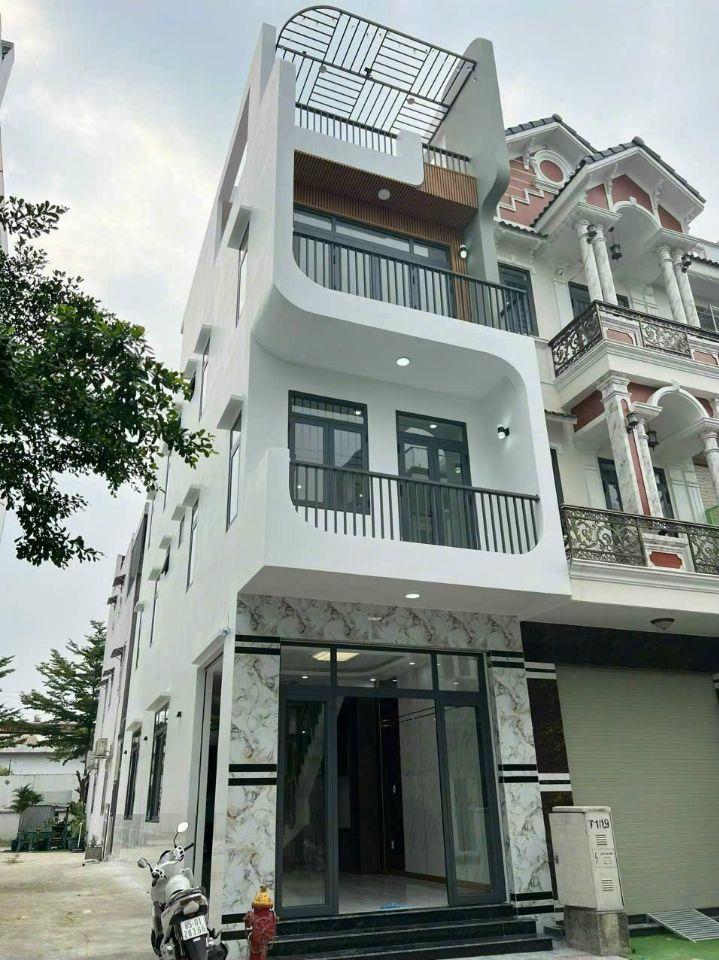 Khu nhà phố thương gia VSIP3 - 1t2l giá 2 tỷ 4