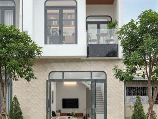 Nhà 2 lầu mới keng gần UBND Tân Hiệp - Tp Hồ Chí Minh