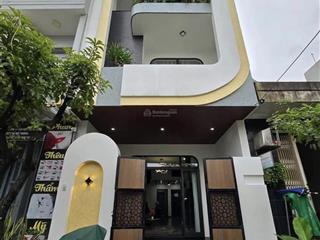 Nhà đường cách mạng tháng8,p9,q10 . dt 69m2(5m x 13,8m) giá 4.260 tỷ. gần chung cư hạ đô .