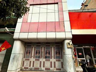 Bán nhà cũ mặt tiền , lạc long quân , p9 , tân bình . 93,5m2( 5,2m x 17,9m) giá 6.380 tỷ.