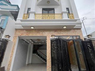 Bán nhà 63,5m2( ngang 5,5m) giá 3.950 tỷ . đường kỳ đồng/q3 . đang cho thưe 28tr/tháng .