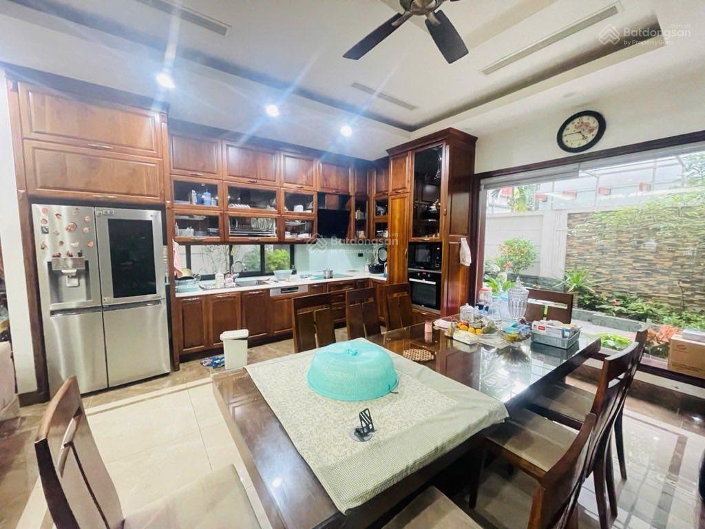 Chính chủ bán biệt thự ngọc thụy 4 tầng 310m2  khu vip long biên  nhỉnh 50 tỷ