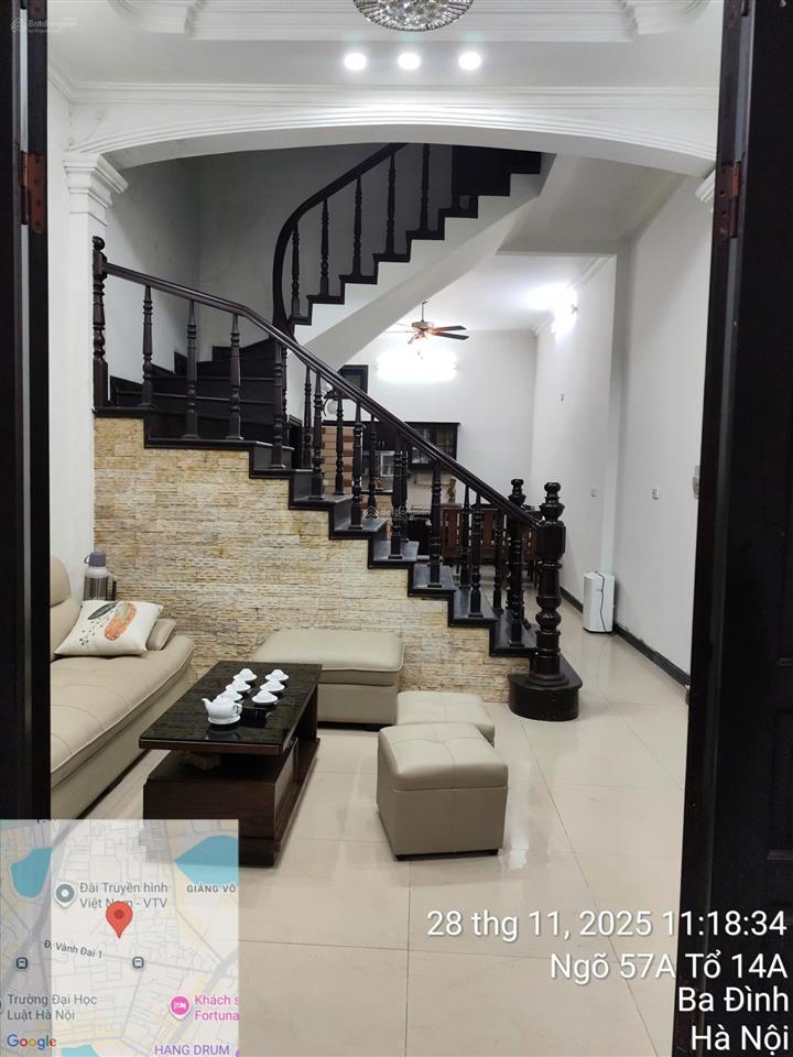 Chuyển công tác! gia đình bán nhà đê la thành, đi ngõ 84 ngọc khánh rất gần, nhà 49.4m2 4t 2 thoáng