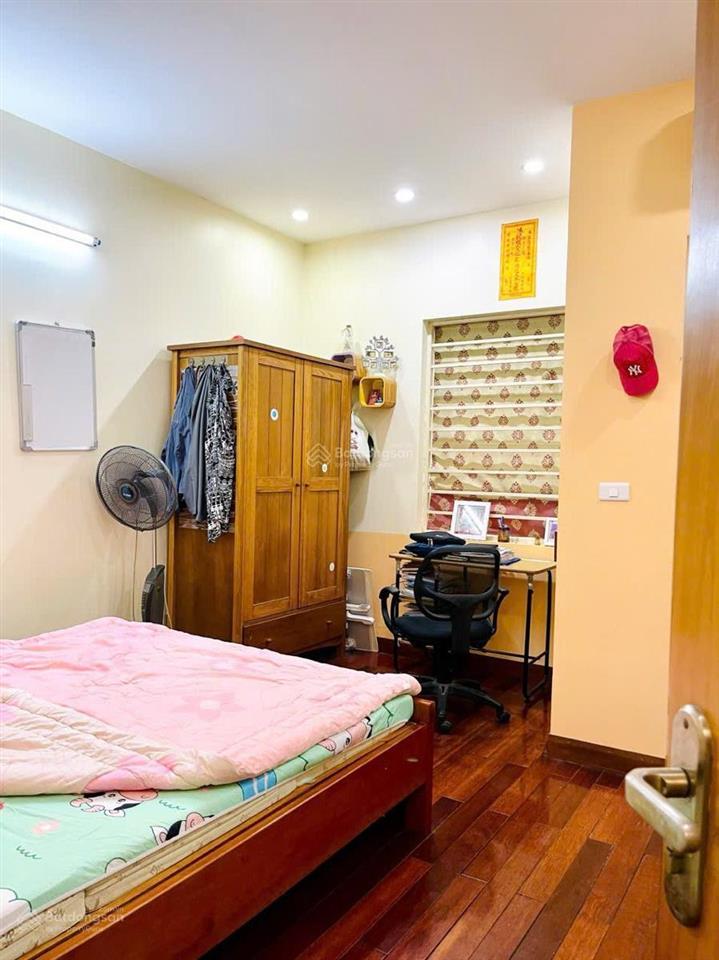 Trần thái tông, 45m²*5t, hai thoáng, ngõ nông, 6 ngủ full nội thất vừa ở vừa cho thuê