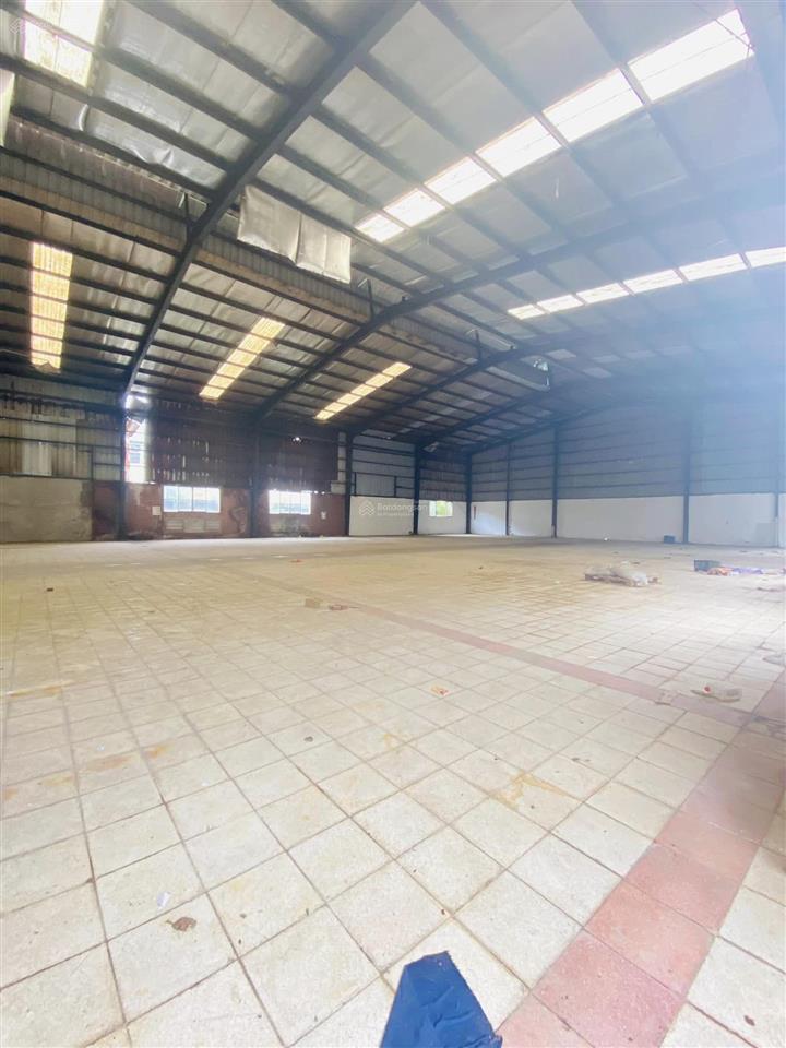 Nhà xưởng 8000m2 lương sơn, hoà bình, mt 79m gần quốc lộ 6 xe công tránh đỗ