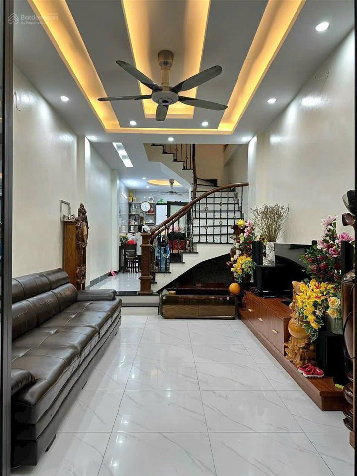 Nhà mới xây phân lô  ô tô tránh có vỉa hè, khu đô thị 6.9ha vân canh, full nội thất