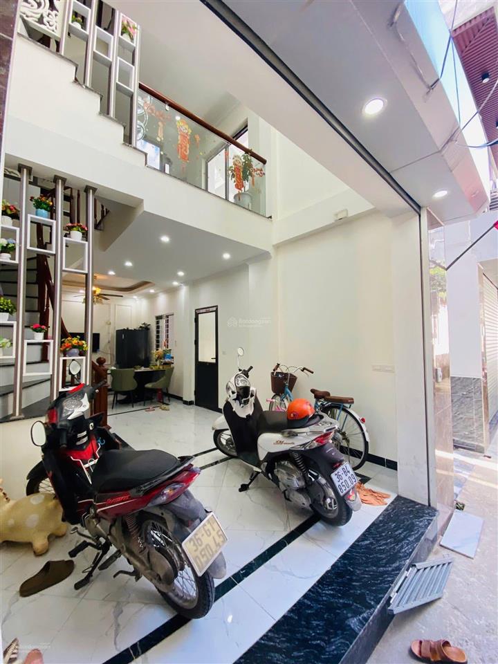 Lô góc 5 tầng siêu đẹp trung tâm an khánh hoài đức, 36 m 2 mặt thoáng , ngõ thông, ngay bãi đỗ xe