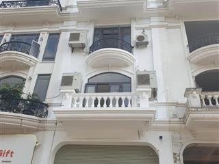 Cho thuê (Tầng 1+ gác lửng) và 1 phòng tầng 4 tại BIỆT THỰ VIP; SỐ 35 NGÕ 100 PHỐ DỊCH