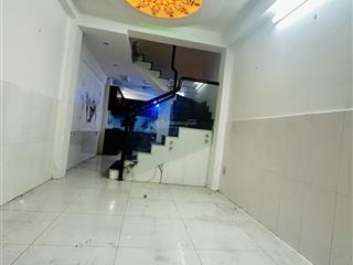 Quận 10 hẻm thông xe hơi gần nhà, cách mặt tiền 100m, 5 tầng đúc chỉ 7.8tỷ