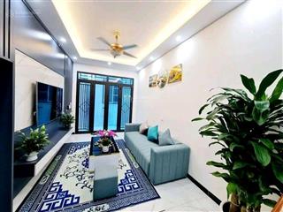 Bán nr tại số 6, ngõ 1 thượng phúc, 33m2, 5,2 tỷ, view đẹp uy tín