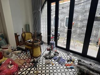 Bán nhà 3 tầng hoàng hoa thám phường 6 bình thạnh 70m2 giá 9.2 tỷ (5,3x14) nhà đẹp full nội thất.