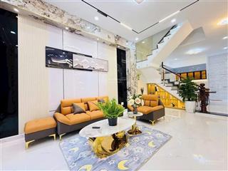 Chủ nhà định cư bán gấp nhà, 4pn, 4wc, 64m2 tại hoa lan, phú nhuận, 3,8 tỷ, giá tốt