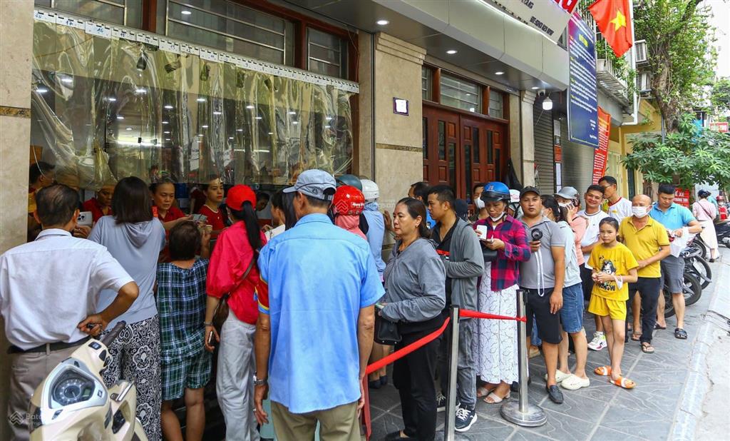 Bán đất mặt phố thụy khuê tây hồ | cực hiếm giá rẻ như trong ngõ vị trí đẹp (dt 375m2) 230tr