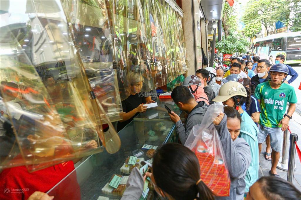 Bán đất mặt phố thụy khuê tây hồ | cực hiếm giá rẻ như trong ngõ vị trí đẹp (dt 375m2) 230tr