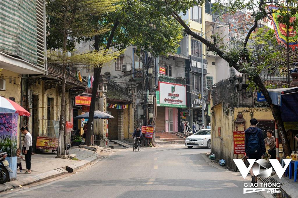 Bán đất mặt phố thụy khuê tây hồ | cực hiếm giá rẻ như trong ngõ vị trí đẹp (dt 375m2) 230tr