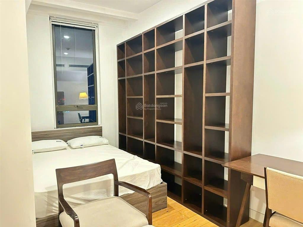 Căn hộ indochina plaza chung cư biểu tượng giữa trung tâm cầu giấy dt 145m2 3ngủ đầy đủ công năng.