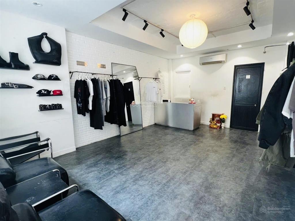 Cho thuê mặt bằng trệt tại 339 lê văn sỹ quận 3