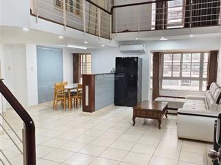 Cho thuê cc sky garden 1.căn hộ duplex 22 triệu, 140m2, view đẹp, nhiều tiện ích