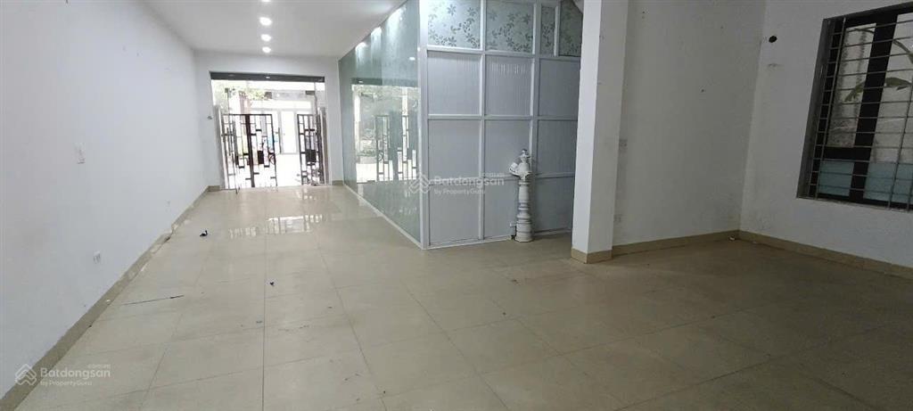 Cho thuê sàn văn phòng đẹp tại kđt văn khê, la khê . hà đông.dt 80m2.thông sàn. giá 8 triệu