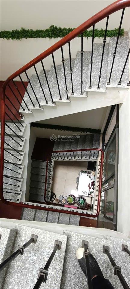 Cho thuê biệt thự mới 100% cạnh aeon mall, dương nội, hđ. dt 180m2*4 tầng . mt 10m. giá 40 tr