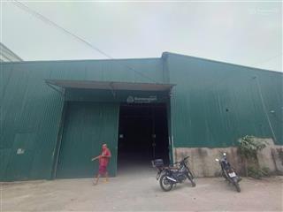 Cho thuê nhà xưởng tại khu vực trạm bơm yên nghĩa , hà đông. dt 800m2. mt 16m. giá 45 ngàn/m2.