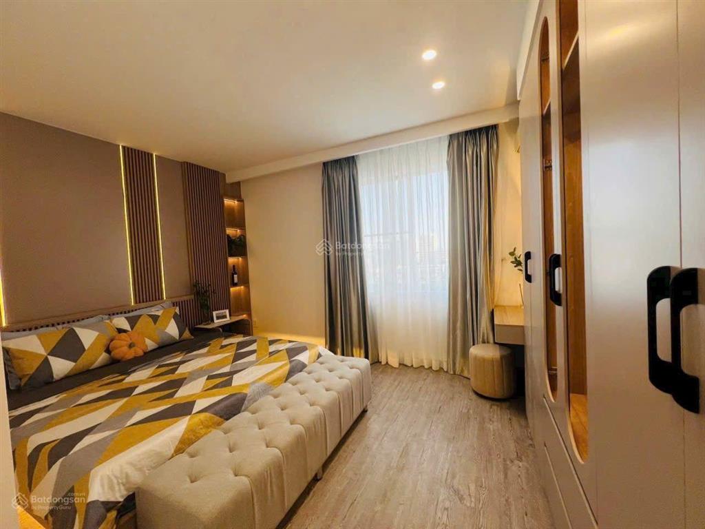 Bán căn hộ sunrise city 129m2, 3pn, 2wc. có sổ hồng. giá 9.8 tỷ tl.  0937 436 *** m tâm