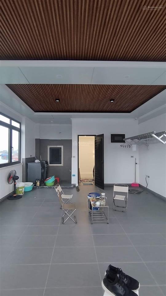 Chủ nhà xuất cảnh bán nhà mới phân lô  ga ra nguyễn thị định. dt 60m2. 5 tầng. 6 tầng thang máy