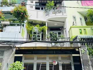 Nhà bán đường 10m thông bàn cờ dương quảng hàm  p.5  gò vấp  4m x 20m