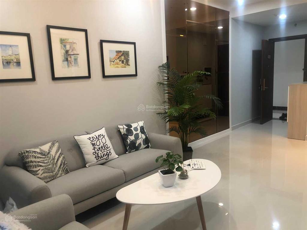 Tin thật 100%  bán gấp saigon royal  căn 83m2  2pn, 2wc, full đồ. giá chỉ 9.2tỷ.  0941 190 ***