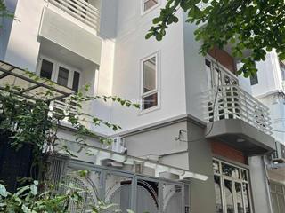 Cho thuê nhà full đồ, ngõ oto ngõ 376 đường bưởi, ba đình. diện tích 60m2, 4 tầng. giá 25 tr(thg)