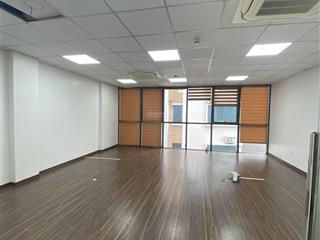 Cho thuê tòa văn phòng phố dương khuê, cầu giấy. dt 70m2, 1 hầm, 7 nổi, mt 7m. giá 63 tr/th