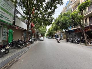 Cho thuê nhà nguyên căn đẹp phố đỗ quang, cầu giấy. dt 90m2, 4 tầng, mt 7m. giá 35 triệu/tháng