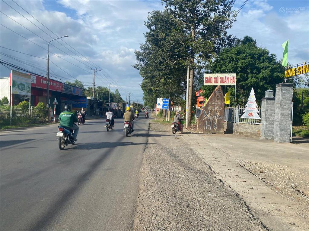 Tôi chính chủ cần bán lô đất đường cafe 79 tóc tiên phú mỹ (nay là xã châu pha) diện tích 5x35m