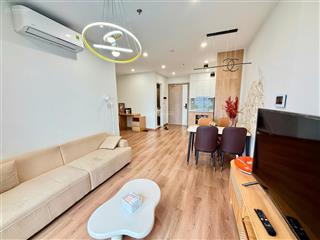 Bán gấp căn 1 phòng ngủ the canopy view bể bơi giá 3.3 tỷ, hướng mát đông nam, vinhomes smart city