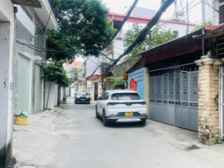 Nhà đẹp ở sướng dân xây 57m2, 4 tầng giá nhỉnh hơn 9 tỷ phố bồ đề