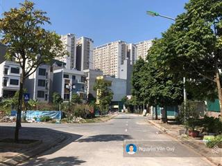 Đất dịch vụ 6,9ha (vân canh cũ), 63m2, lô góc, phân lô vỉa hè đường rộng 10m. cạnh khu hud vân canh