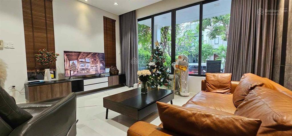 Hàng ngộp chính chủ biệt thự nine south giá tốt 7 x 17,5m 7 x 20m giá 15 tỷ (cam kết giá thật)