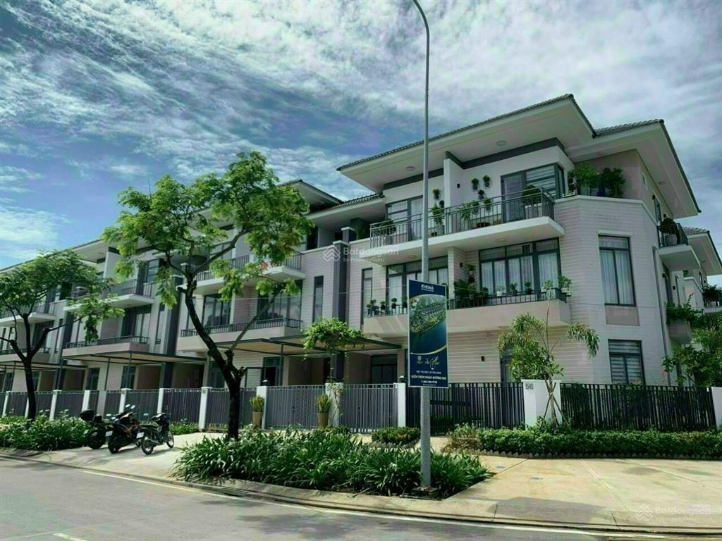 Tôi chính chủ bán gấp lavila kiến á nhà phố 6 x 17.6m (full nội thất) hoàn thiện thô giá 11 tỷ
